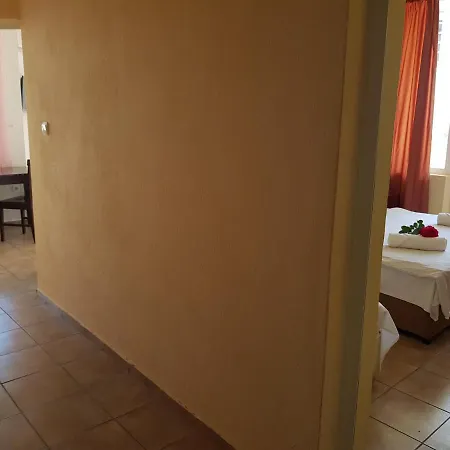 Guest house Sunny Island 2*