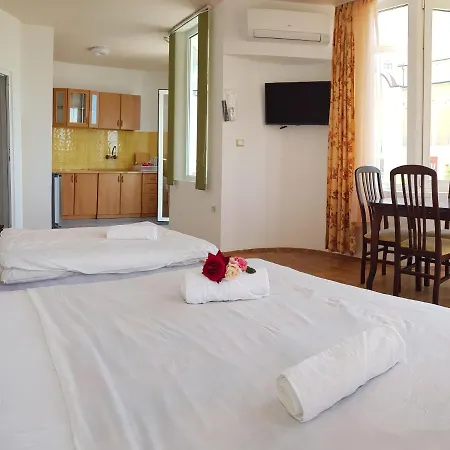Sunny Island Guest house