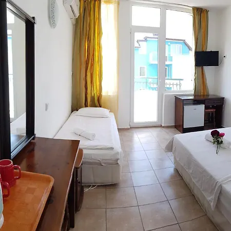 Guest house Sunny Island 2*