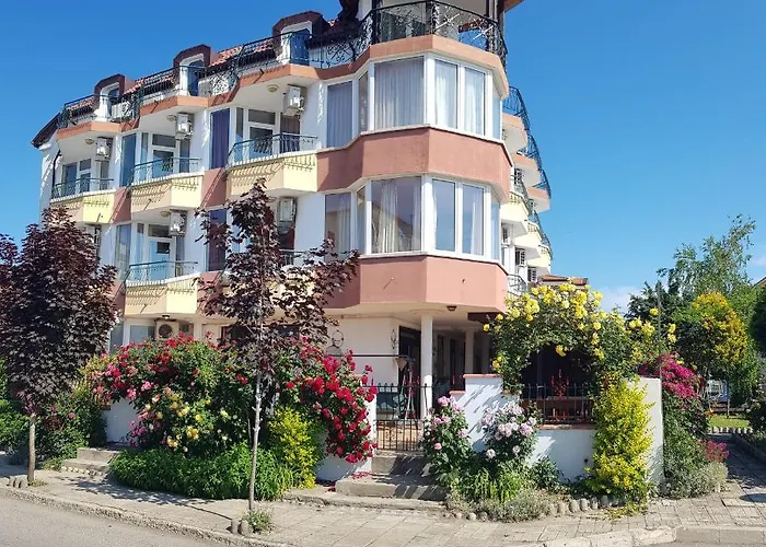 Pensión Sunny Island 2*