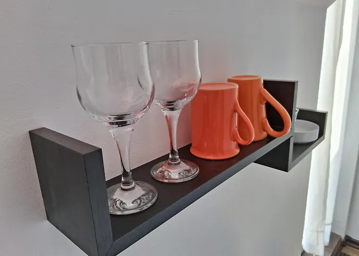 Sunny Island Pensión 2*