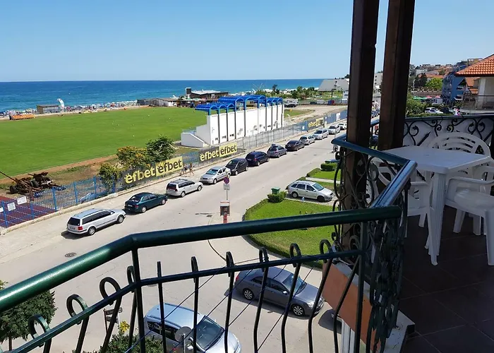 Pensión Sunny Island 2*