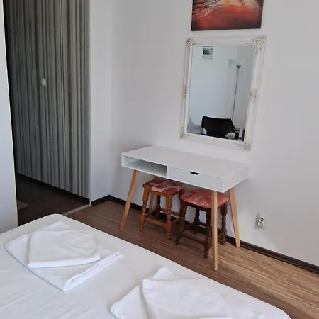 Sunny Island Гостевой дом 2*