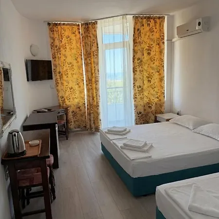 Gasthuis Sunny Island Obzor