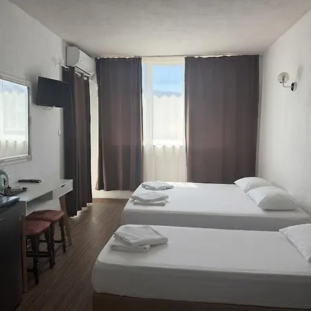 Gasthuis Sunny Island Obzor