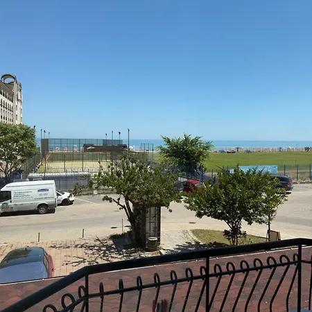 Sunny Island Gasthuis Obzor